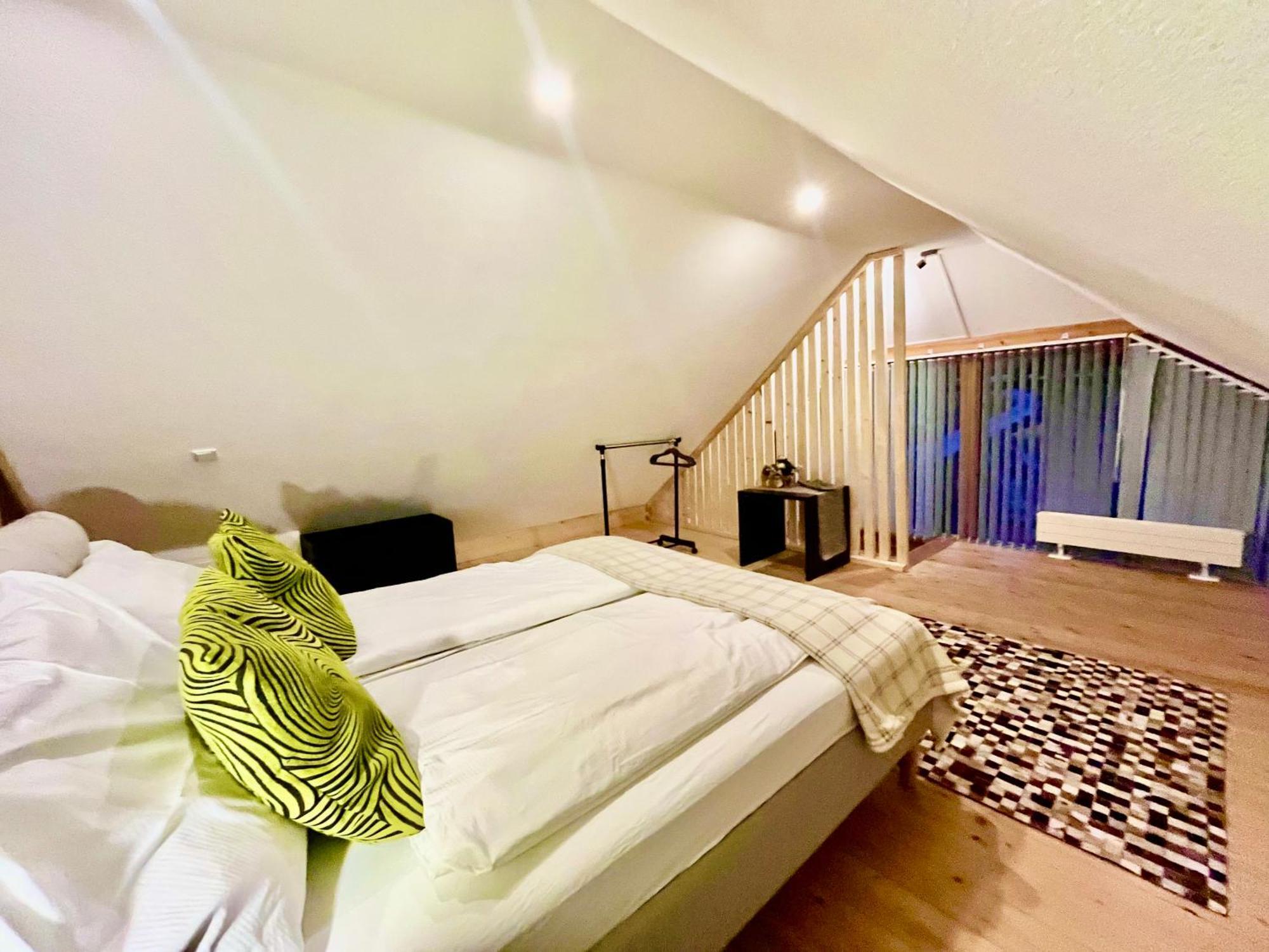Villa Evy Mutters Exteriör bild